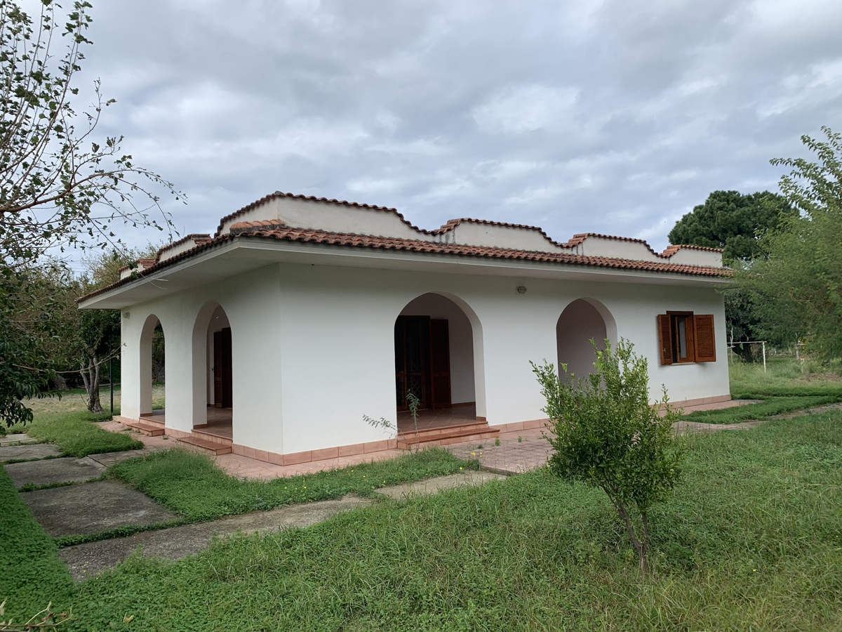 Foto 1 di 33 - Casa indipendente in vendita a Fiumefreddo Bruzio