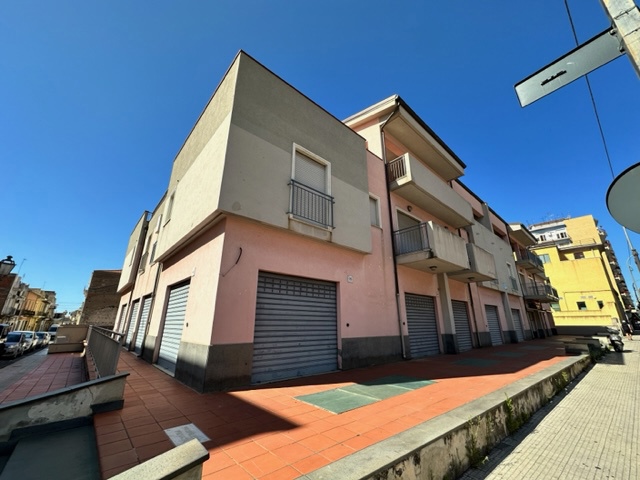 Foto 1 di 8 - Appartamento in vendita a Barcellona Pozzo di Gotto