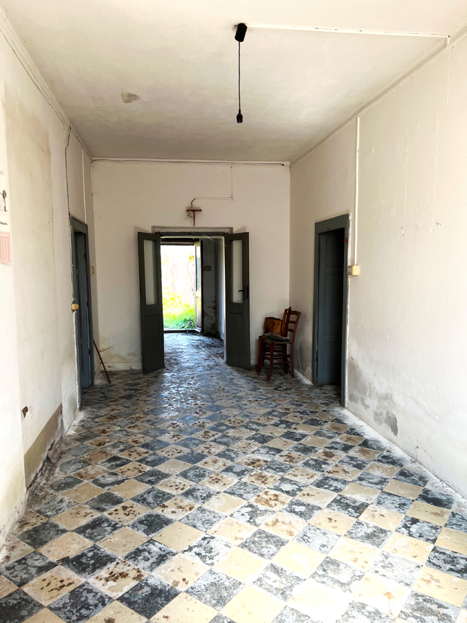 Foto 2 di 12 - Casa indipendente in vendita a Oristano