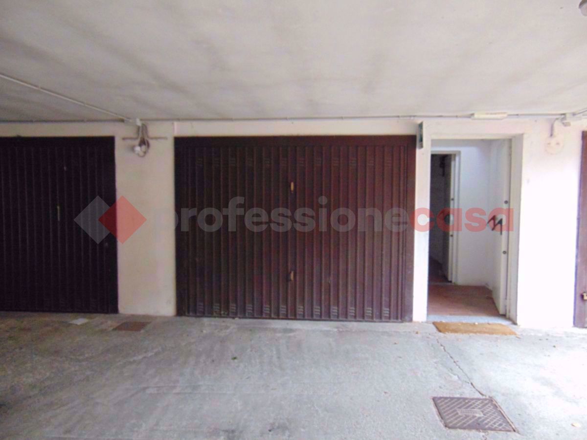 Foto 4 di 5 - Garage in vendita a San Vittore Olona