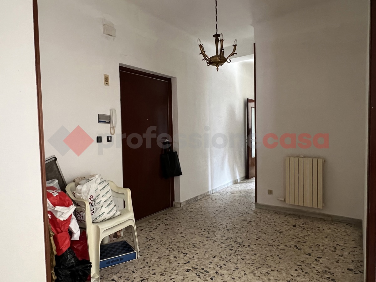 Foto 9 di 16 - Appartamento in vendita a Taranto