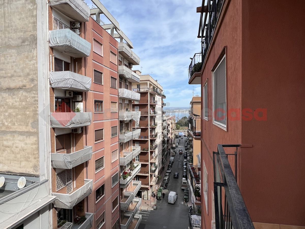 Foto 2 di 16 - Appartamento in vendita a Taranto