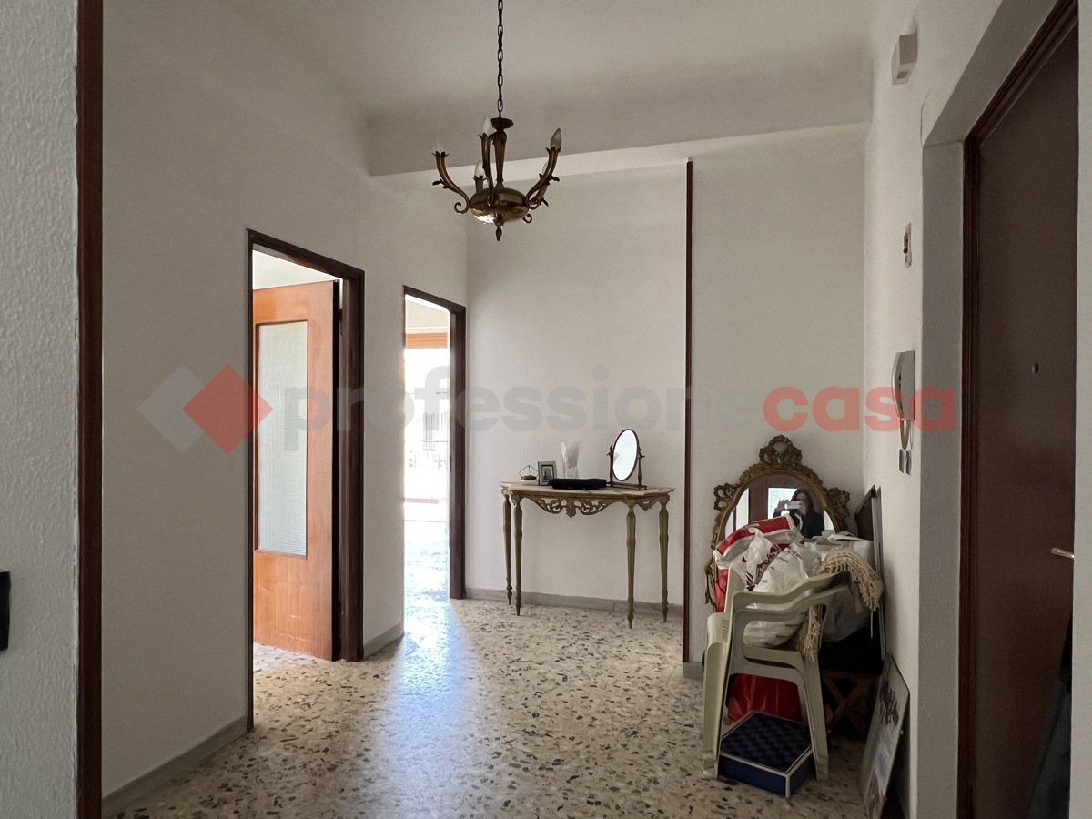Foto 8 di 16 - Appartamento in vendita a Taranto