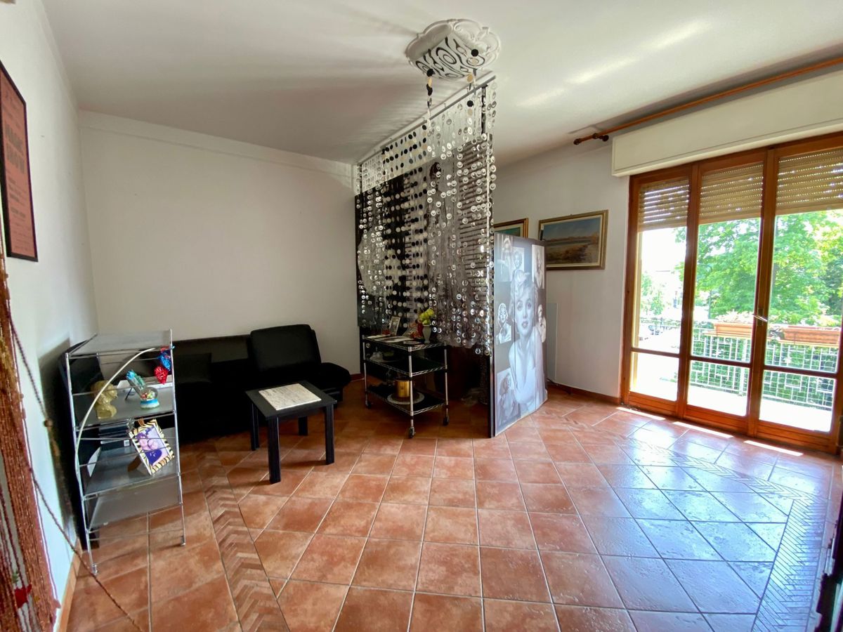 Foto 5 di 34 - Appartamento in vendita a Cremona