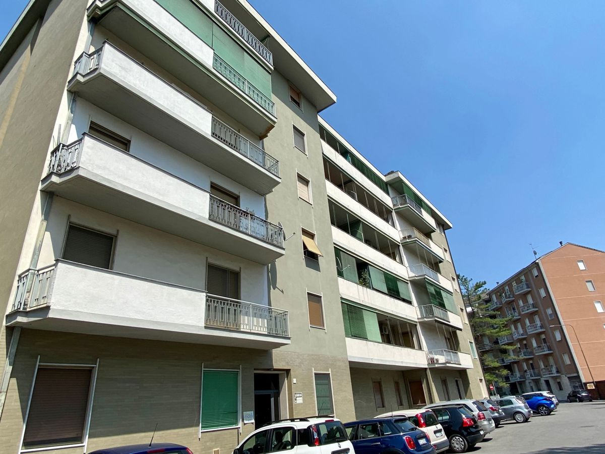Foto 33 di 34 - Appartamento in vendita a Cremona