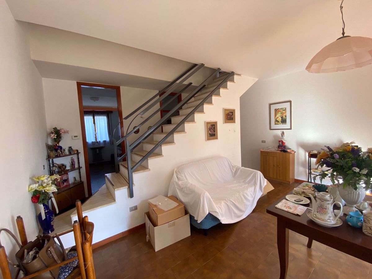 Foto 2 di 13 - Appartamento in vendita a Pianello Val Tidone