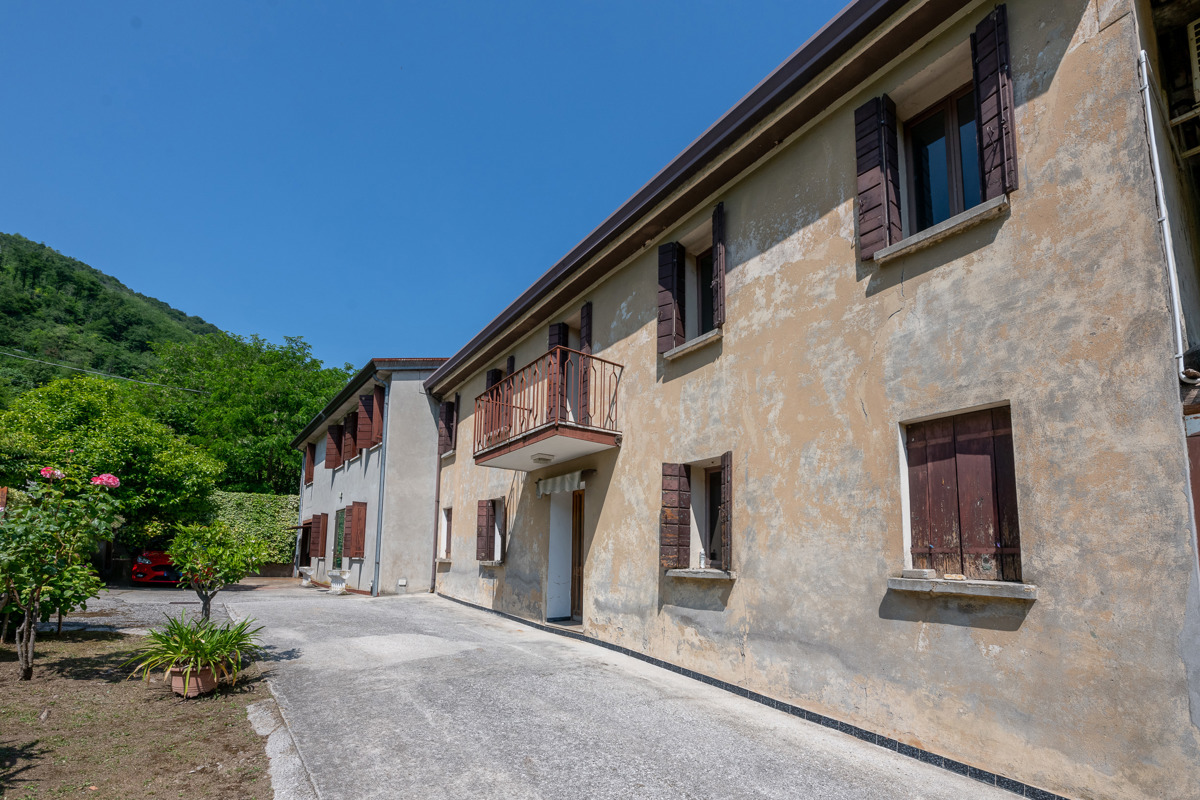 Foto 6 di 23 - Villa a schiera in vendita a Galzignano