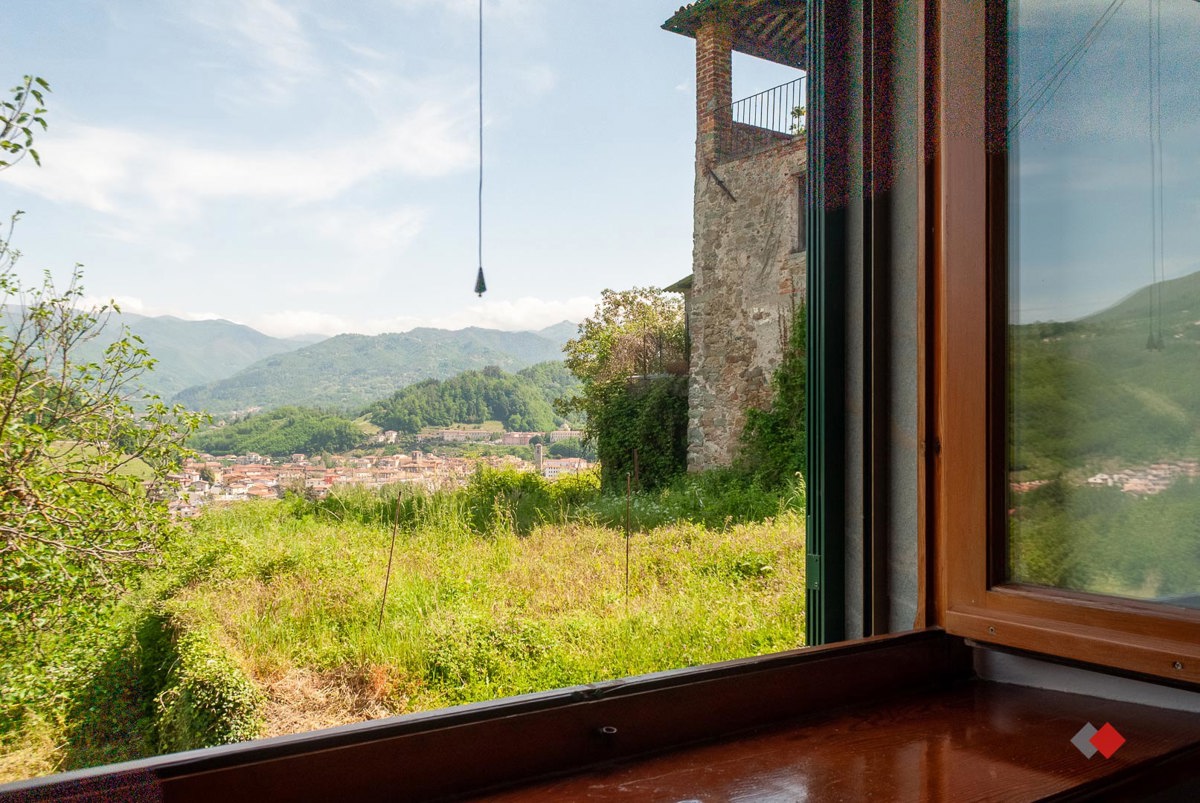 Foto 30 di 42 - Villa a schiera in vendita a Castelnuovo Garfagnana