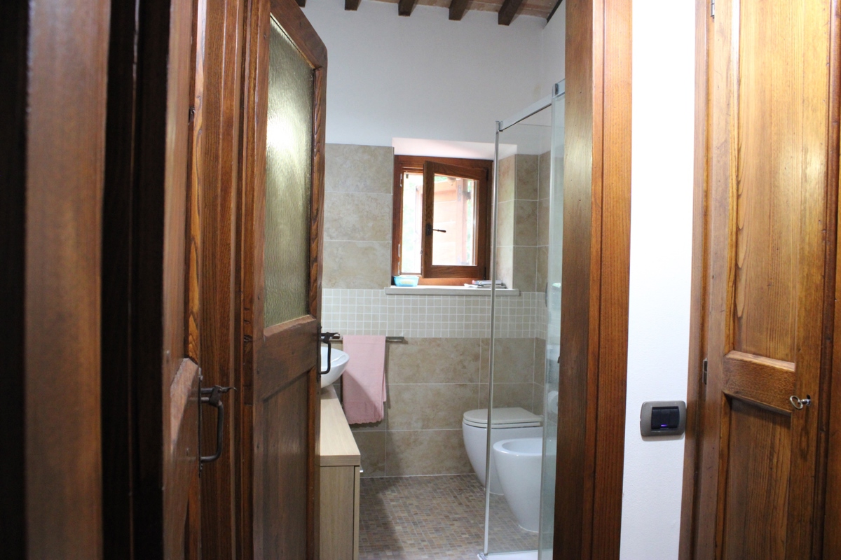Foto 31 di 38 - Casa indipendente in vendita a Gubbio