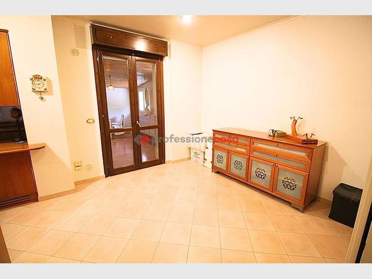 Foto 9 di 35 - Appartamento in vendita a Foggia