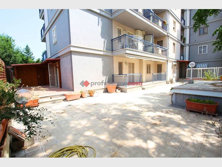 Foto 16 di 35 - Appartamento in vendita a Foggia
