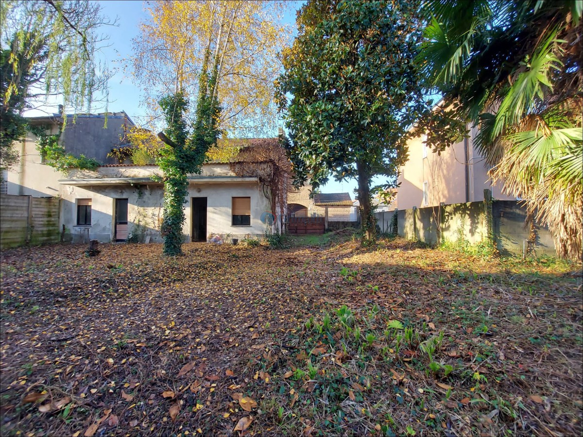 Vendita Casa Indipendente Casa/Villa Castano Primo Via Legnano, 1 441341