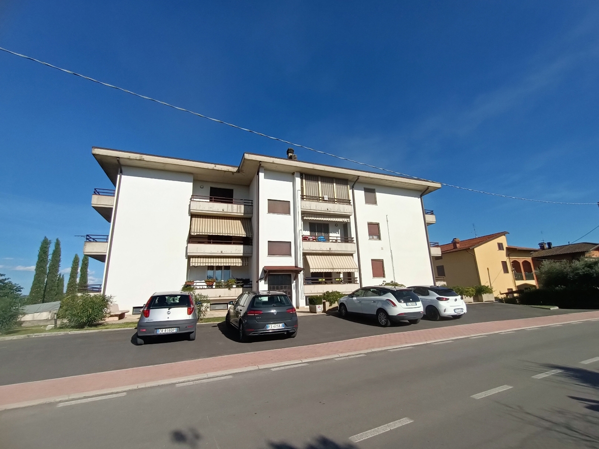 Foto 2 di 17 - Appartamento in vendita a Deruta