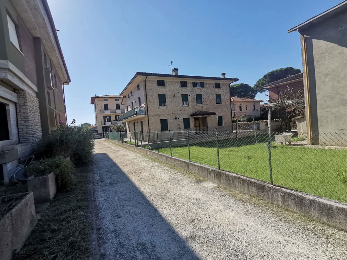 Foto 4 di 13 - Appartamento in vendita a Assisi
