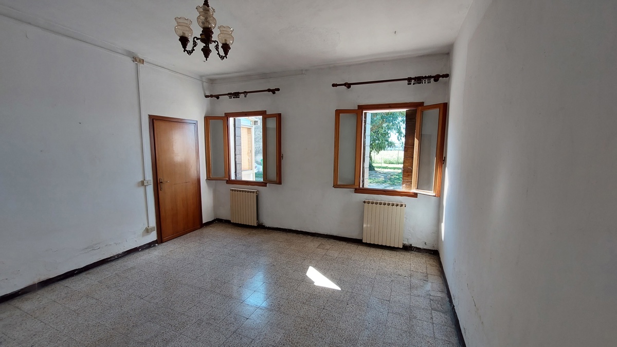 Foto 8 di 12 - Casa indipendente in vendita a Pettorazza Grimani