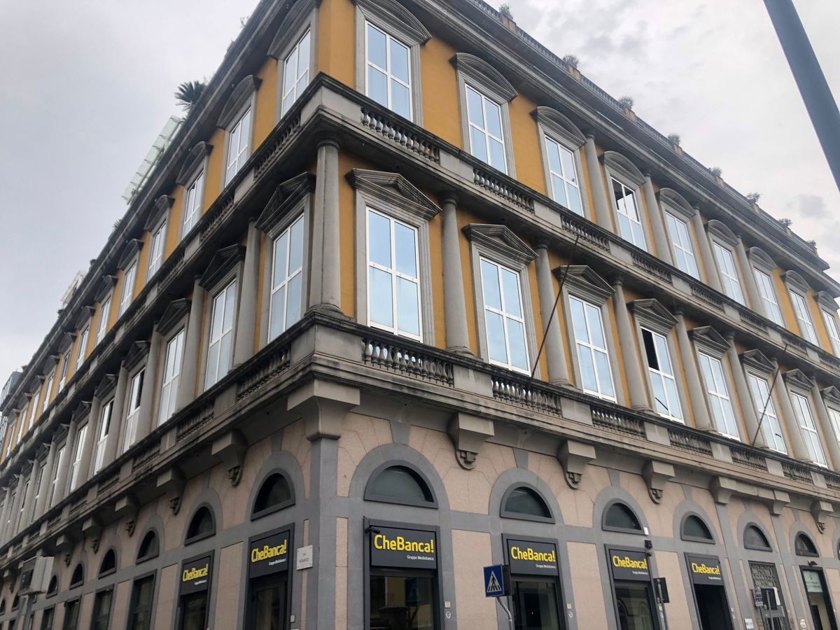 Foto 3 di 8 - Ufficio in vendita a Caserta