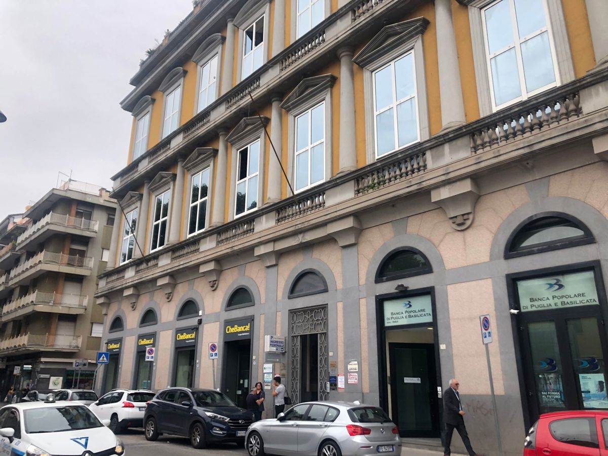 Foto 4 di 8 - Ufficio in vendita a Caserta