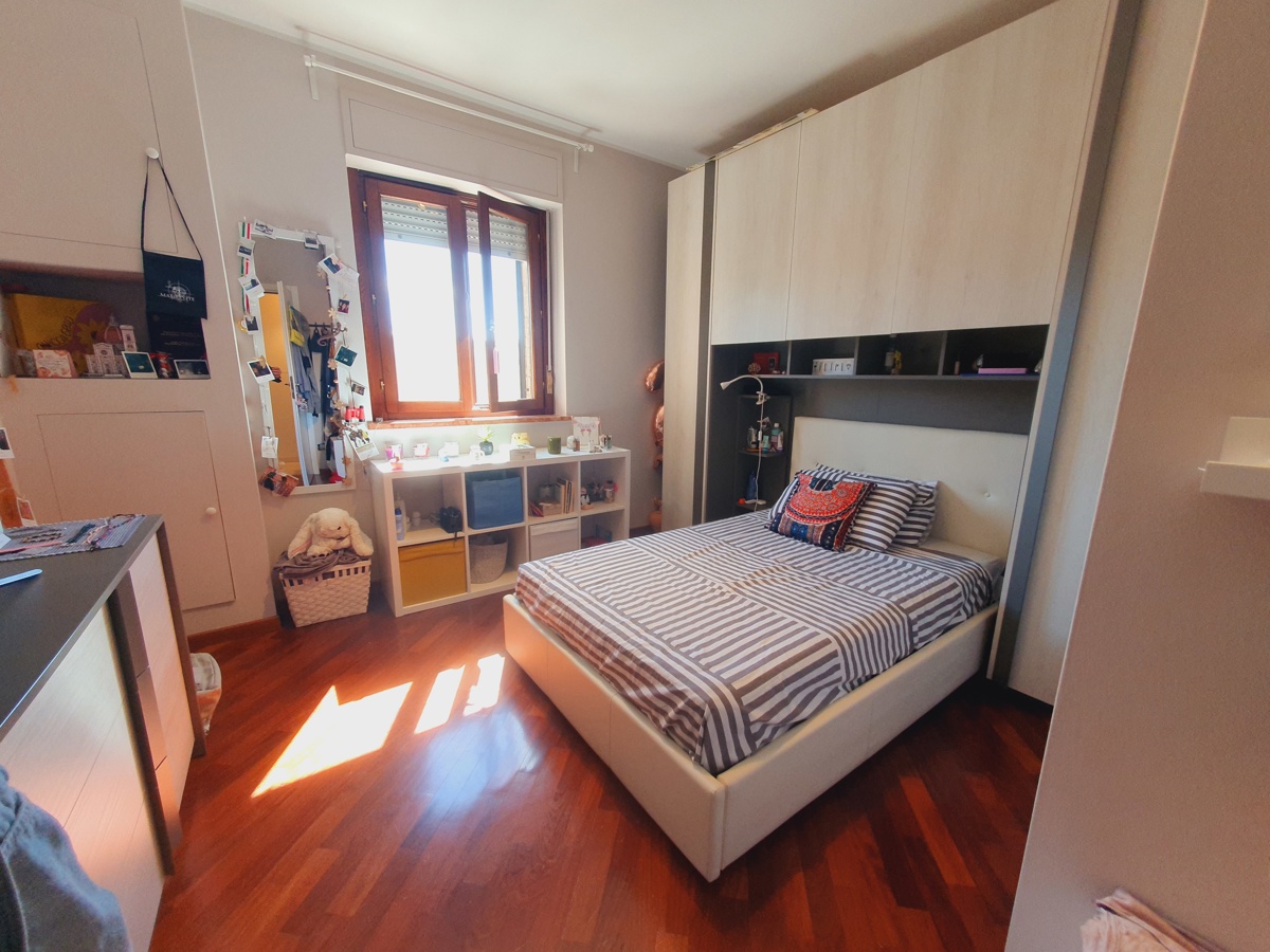 Foto 17 di 20 - Appartamento in vendita a Assisi