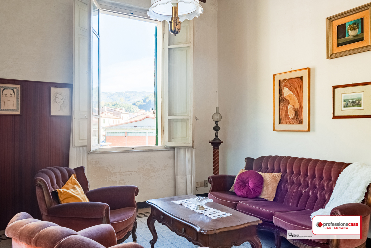 Foto 2 di 31 - Appartamento in vendita a Castelnuovo Garfagnana
