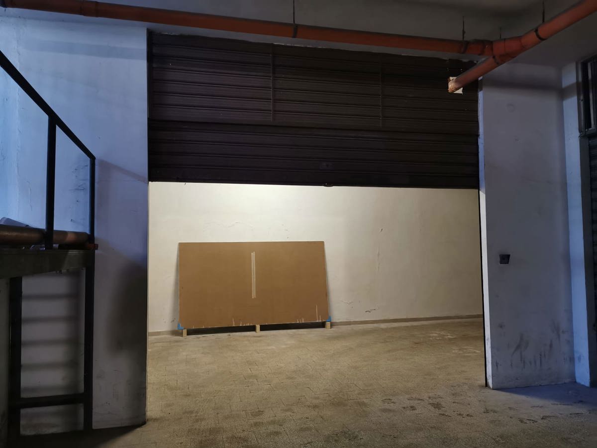 Foto 7 di 12 - Garage in vendita a Foggia
