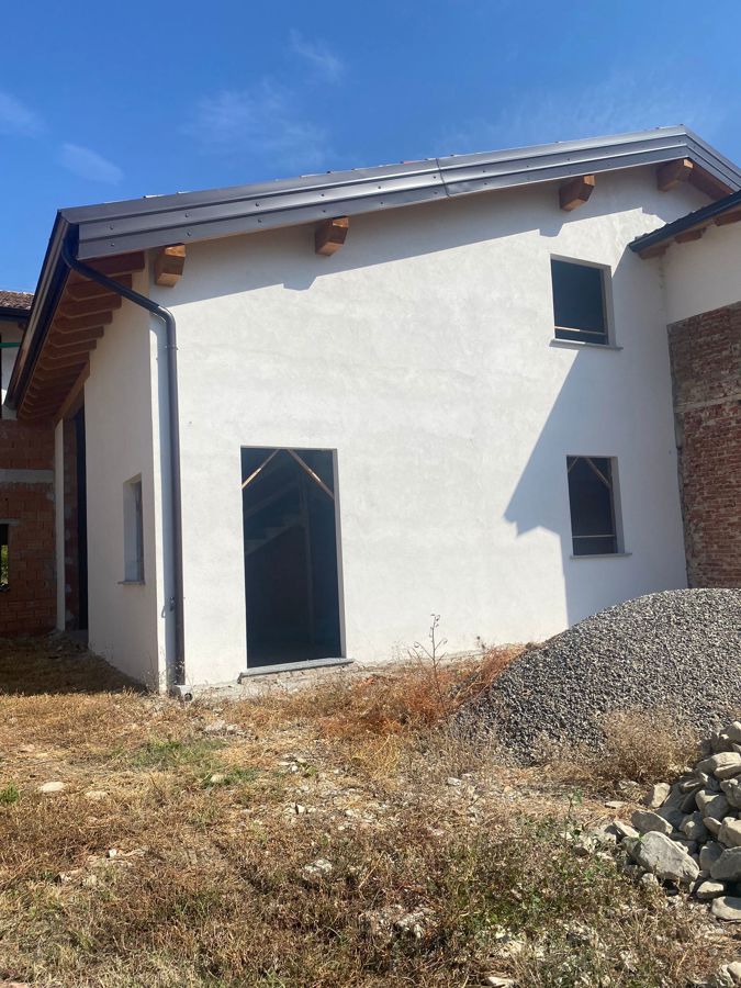 Foto 4 di 15 - Casa indipendente in vendita a Borgonovo Val Tidone
