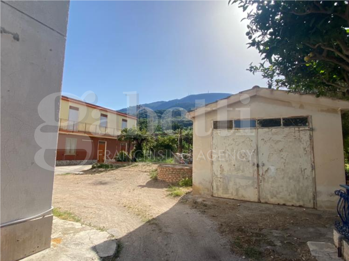 Foto 9 di 15 - Casa indipendente in vendita a Gioiosa Marea