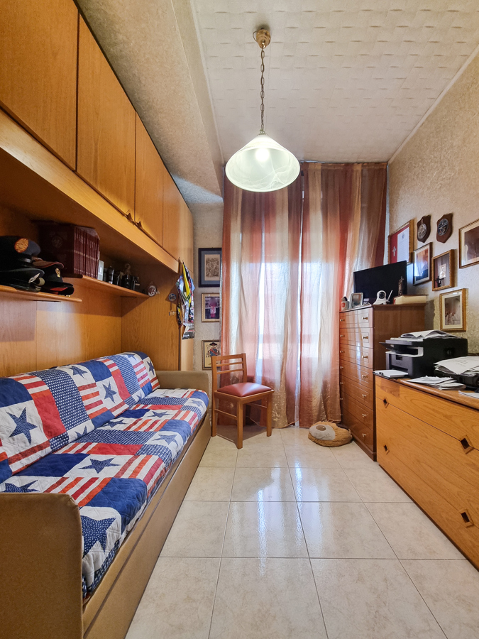 Foto 13 di 28 - Appartamento in vendita a Messina