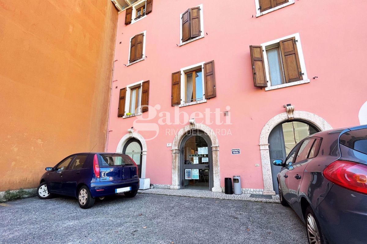 Foto 14 di 17 - Ufficio in affitto a Riva del Garda
