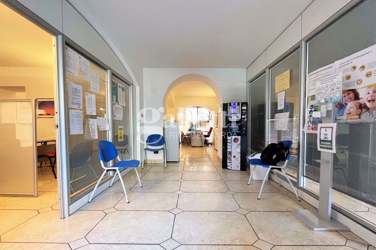 Foto 5 di 17 - Ufficio in affitto a Riva del Garda