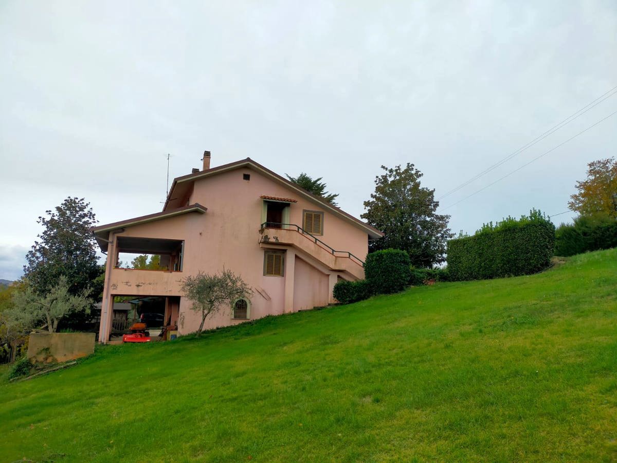 Foto 19 di 37 - Villa in vendita a Vicovaro