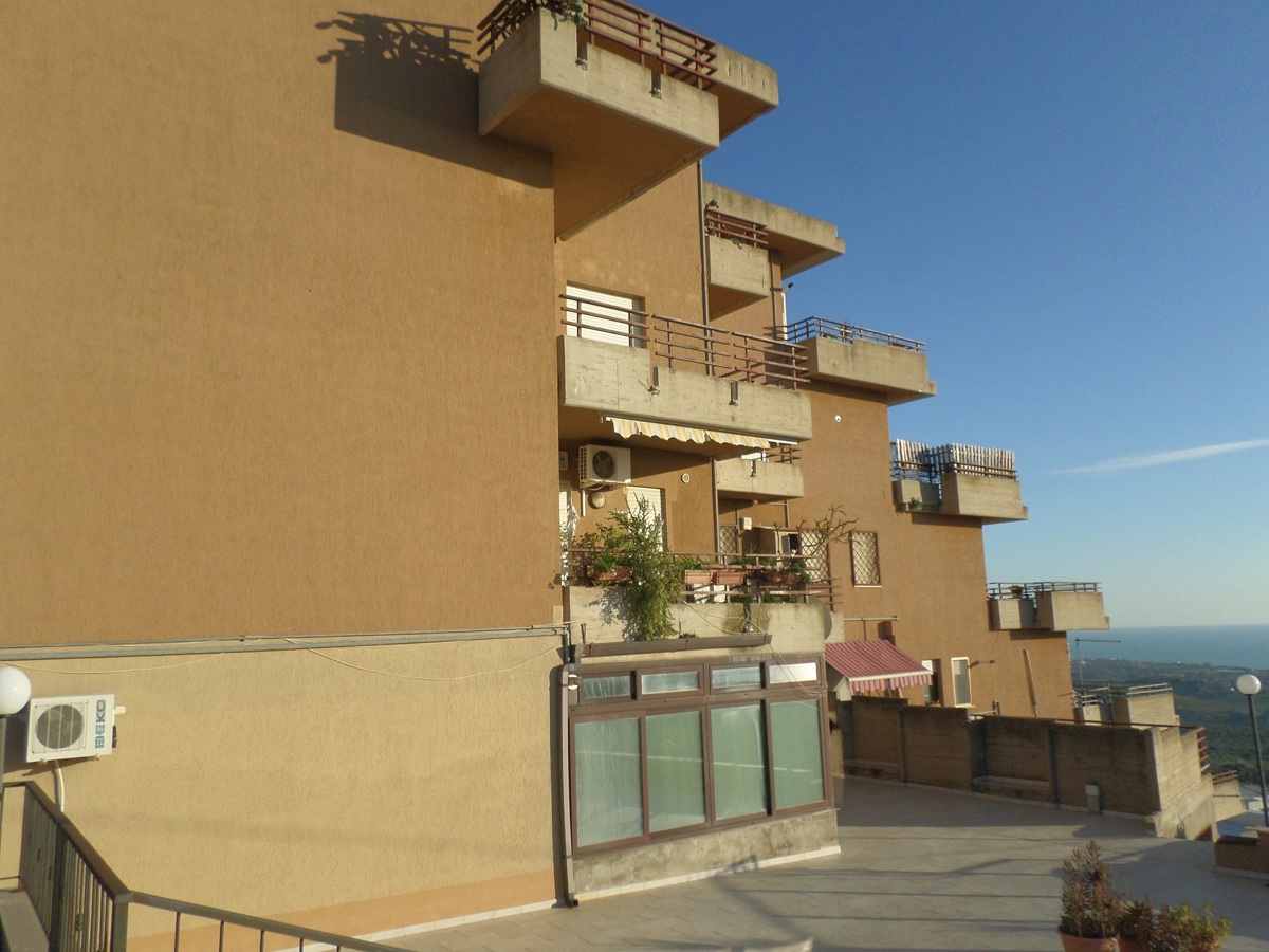 Foto 2 di 23 - Appartamento in vendita a Agrigento