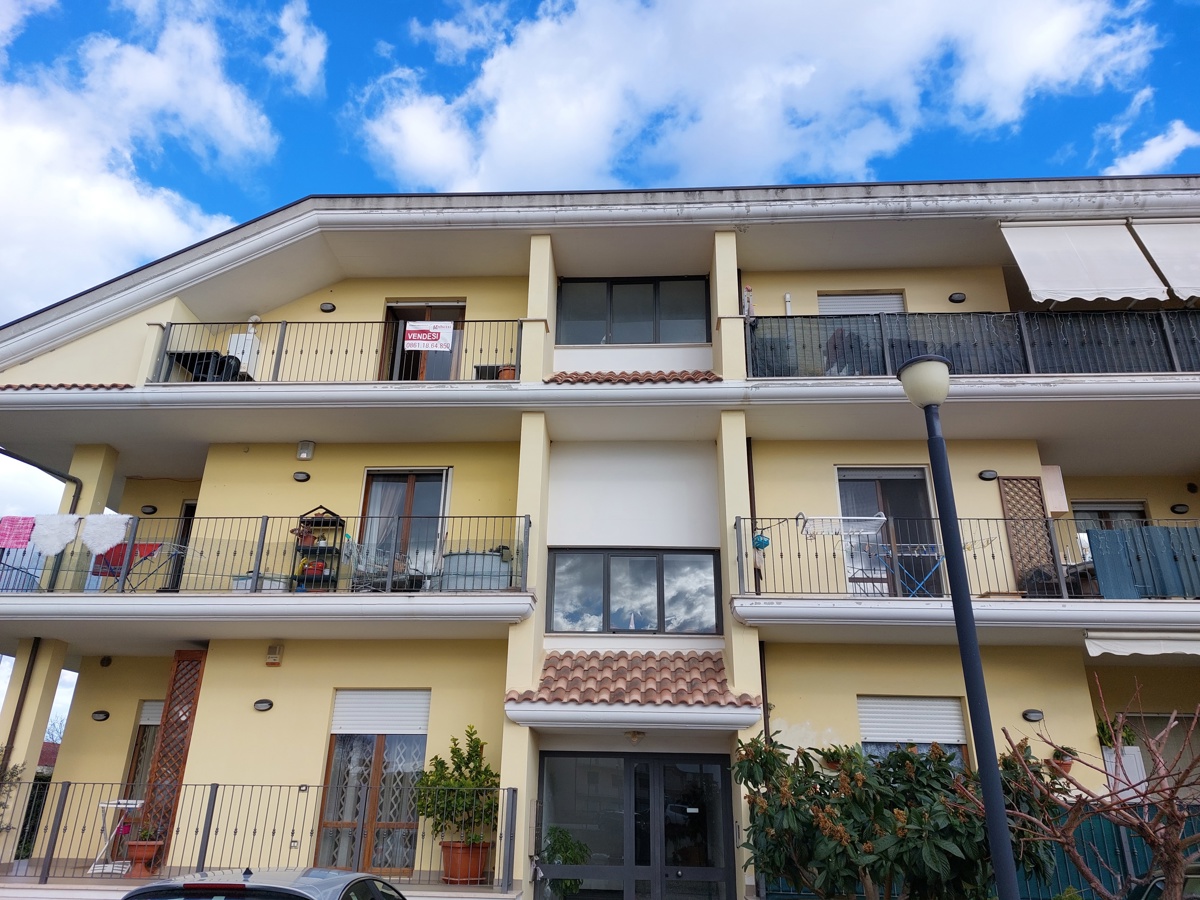 Foto 1 di 23 - Appartamento in vendita a Sant'Egidio alla Vibrata