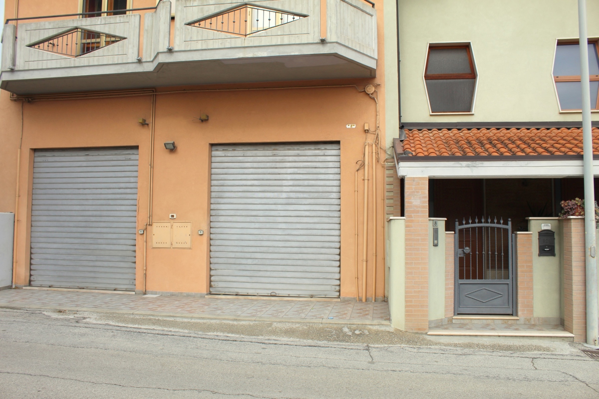 Foto 30 di 33 - Casa indipendente in vendita a San Salvo