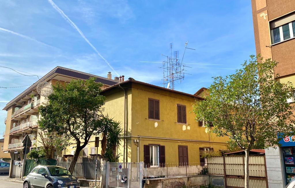Foto 1 di 24 - Appartamento in vendita a Ciampino