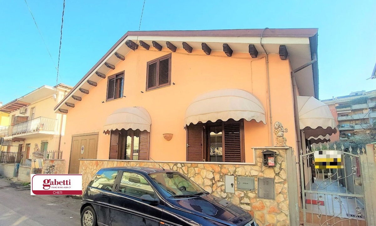 Casa indipendente in vendita a Montesilvano (PE)