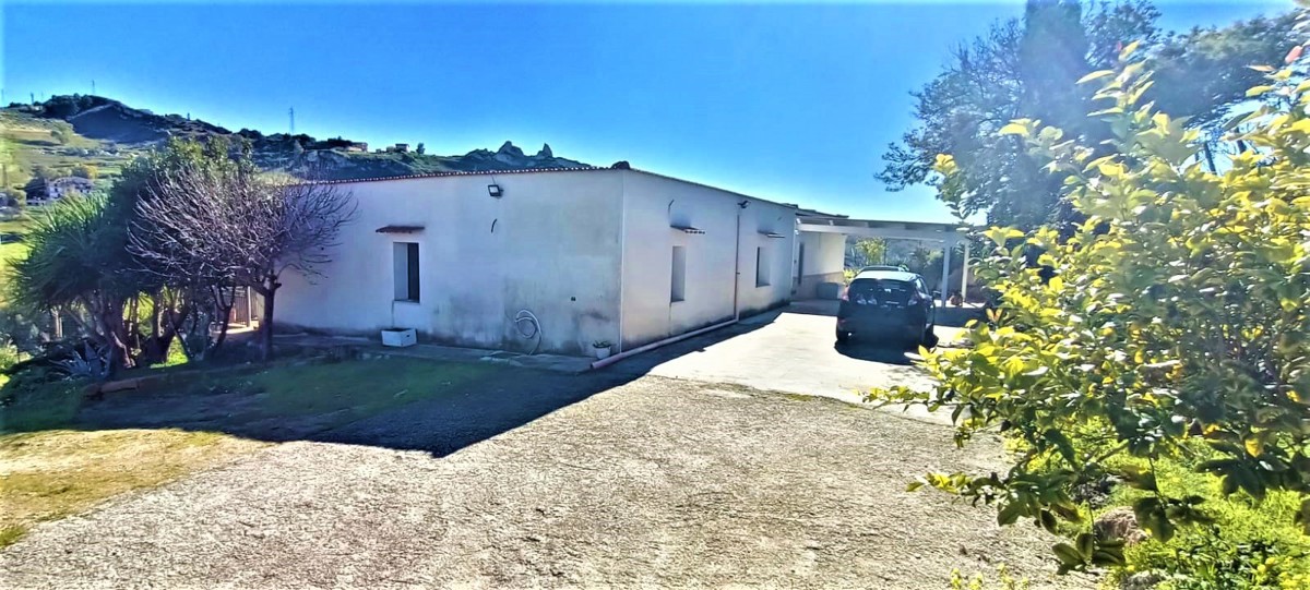 Foto 4 di 14 - Villa in vendita a Agrigento