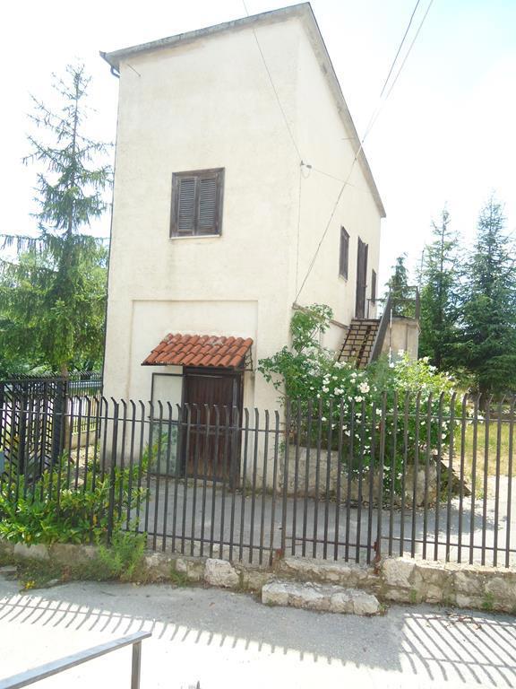 Foto 1 di 6 - Casa indipendente in vendita a Oratino