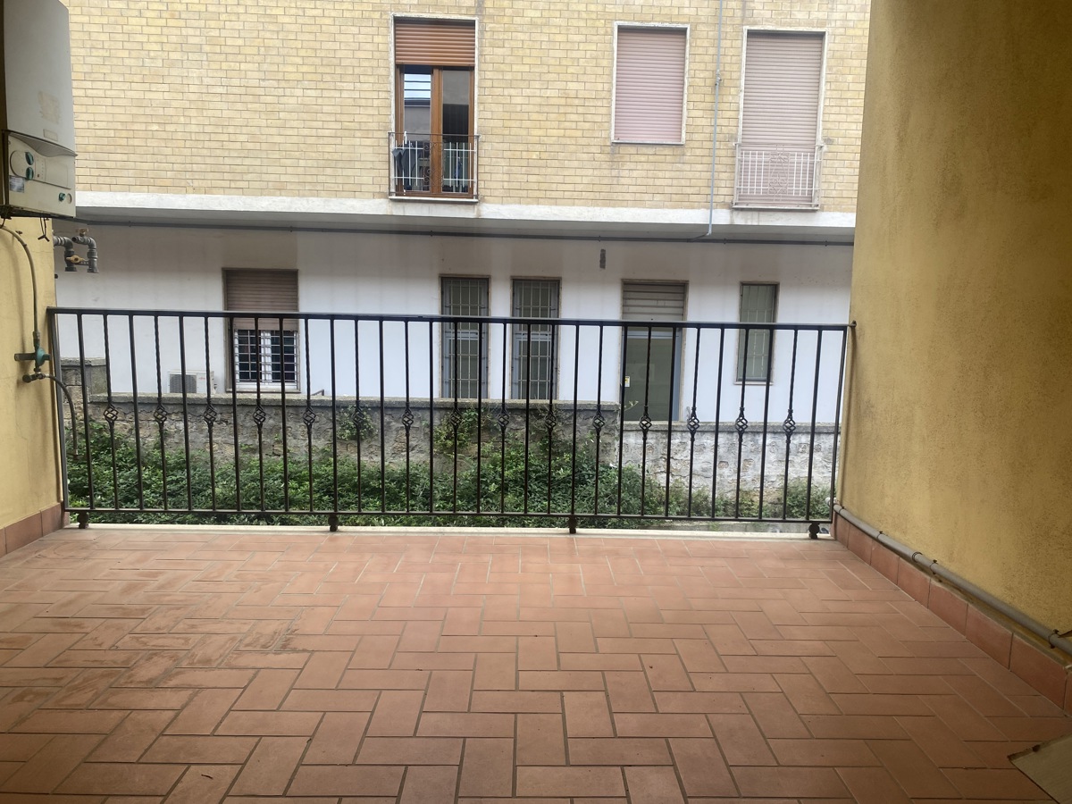 Foto 9 di 10 - Appartamento in vendita a Avellino