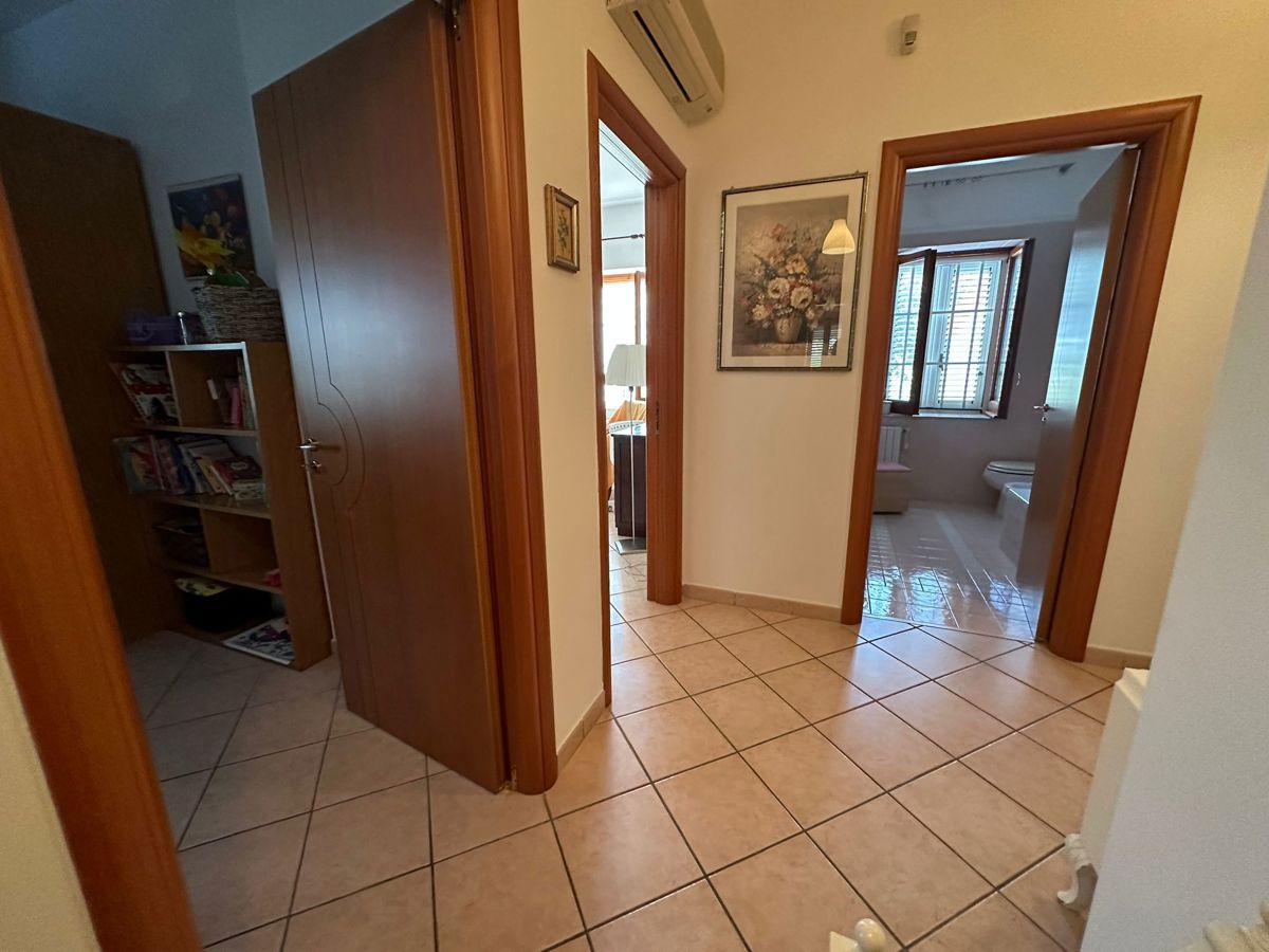 Foto 13 di 37 - Villa a schiera in vendita a Taranto
