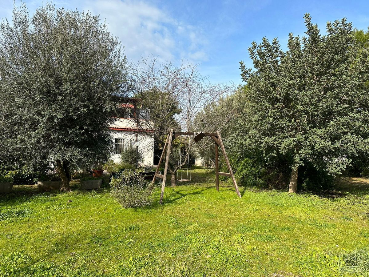 Foto 35 di 37 - Villa a schiera in vendita a Taranto