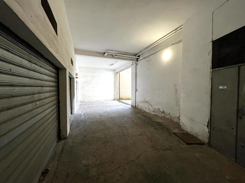 Foto 12 di 15 - Garage in vendita a Ciampino