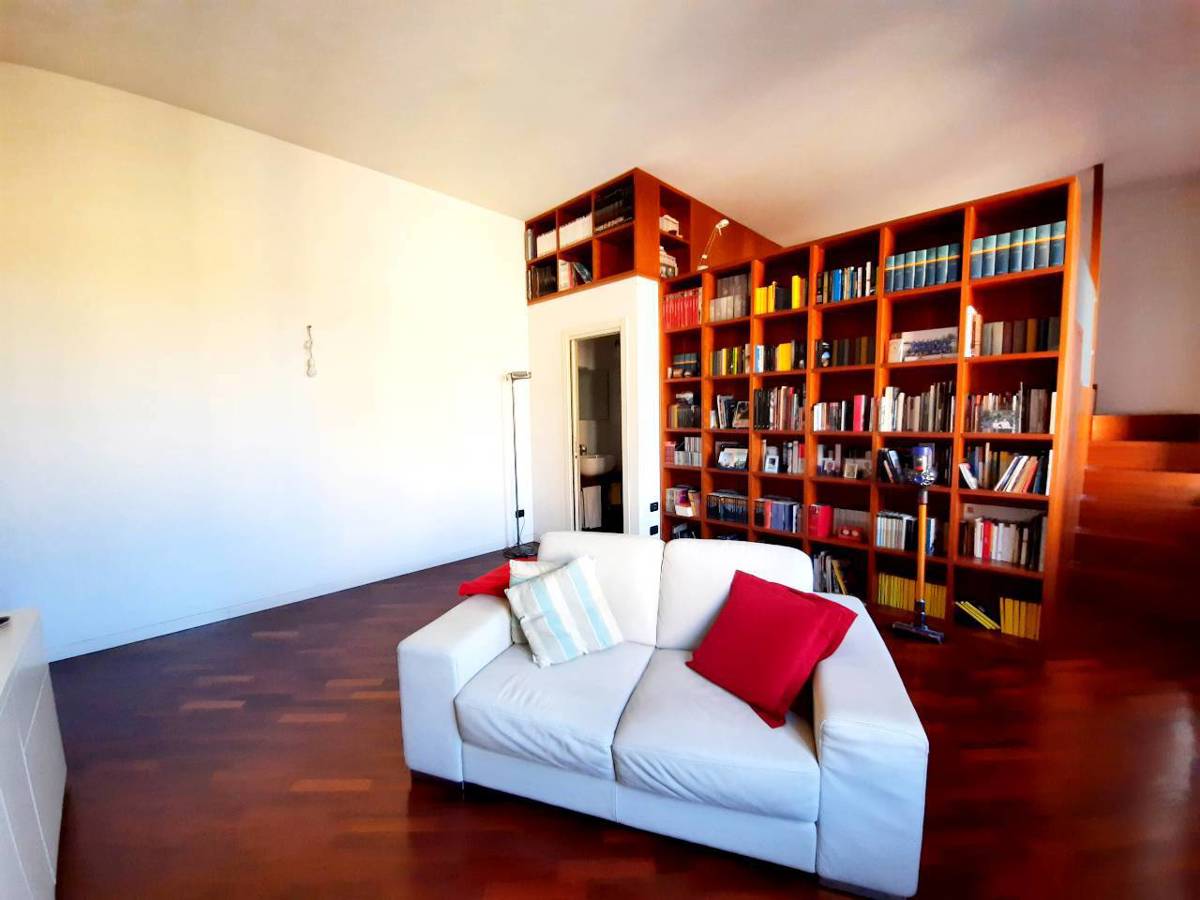 Foto 4 di 19 - Appartamento in vendita a Piacenza