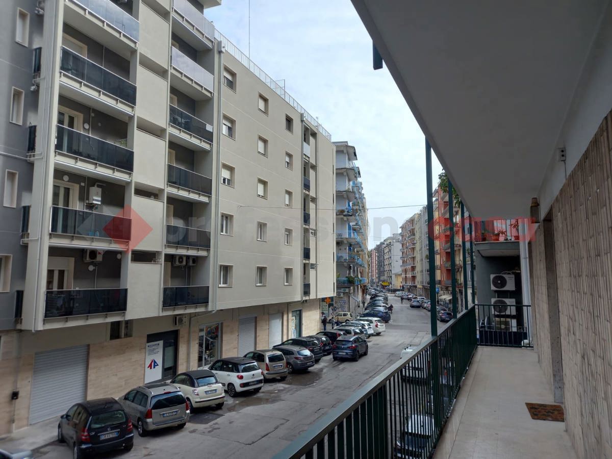 Foto 15 di 19 - Appartamento in vendita a Bari