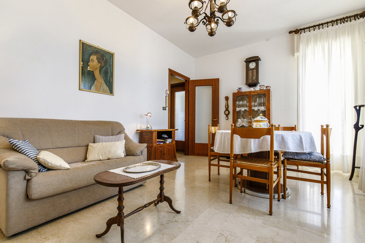 Foto 1 di 41 - Appartamento in vendita a Chioggia