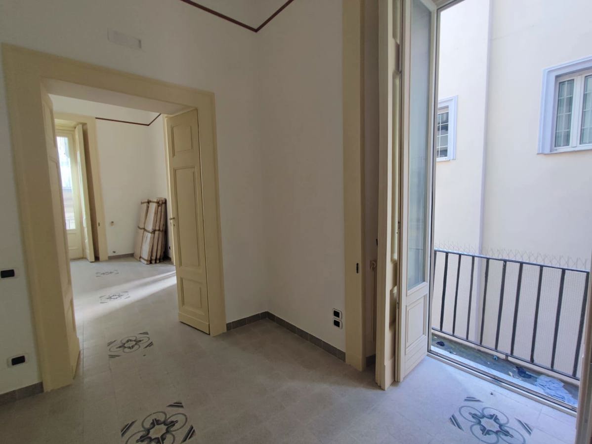 Foto 10 di 24 - Appartamento in vendita a Napoli
