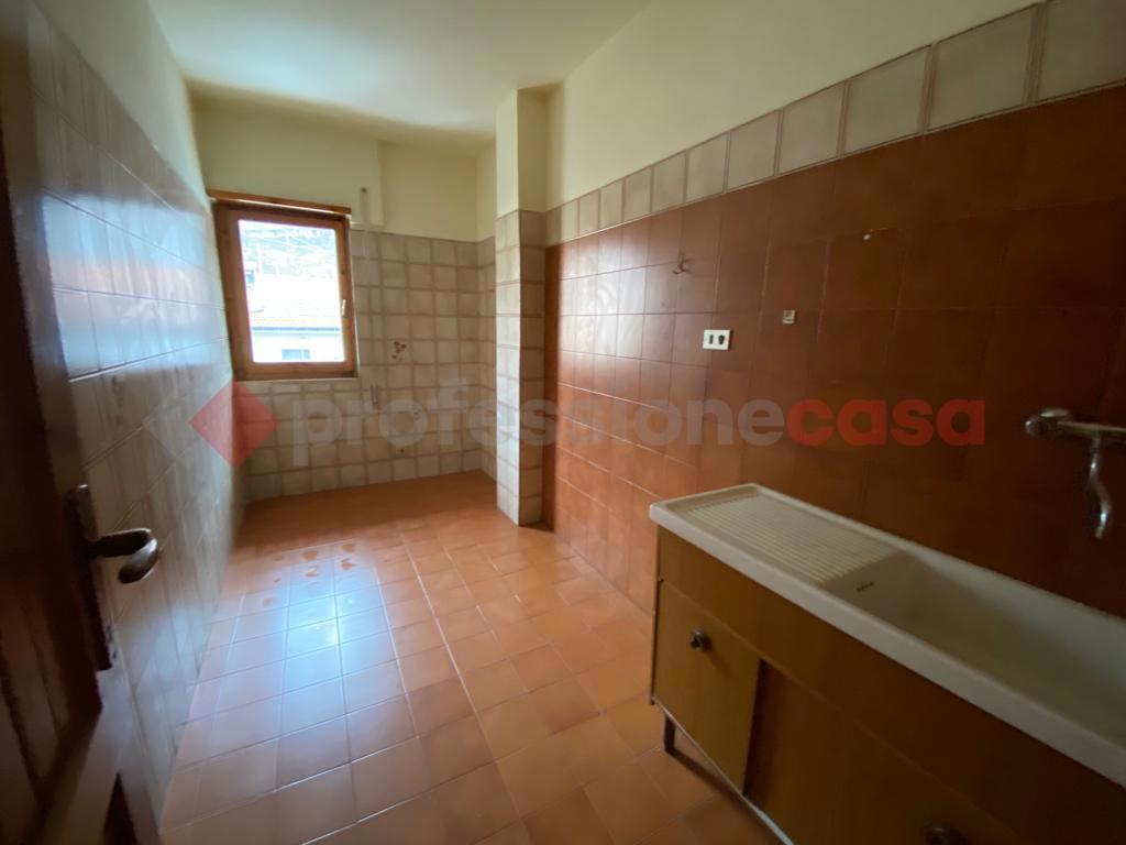 Foto 2 di 8 - Appartamento in vendita a Tagliacozzo