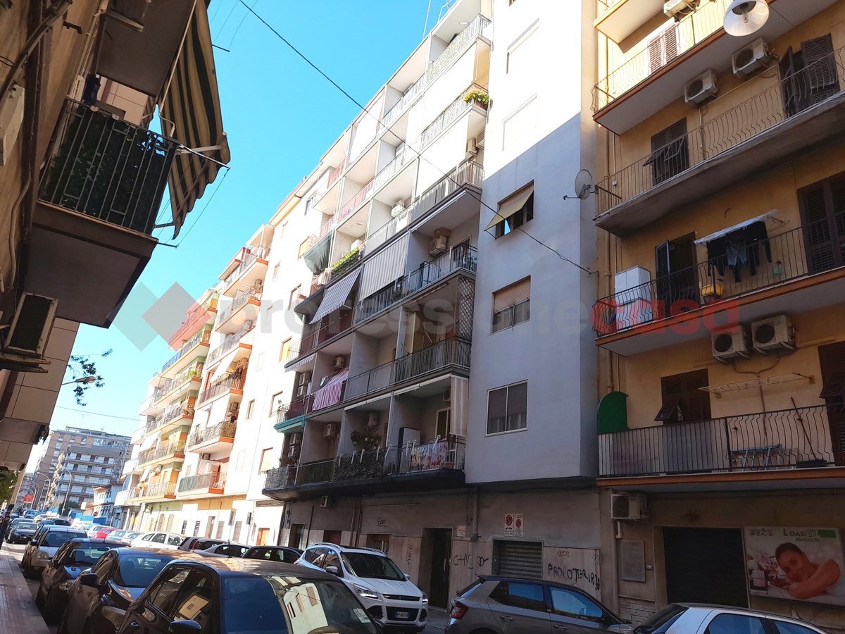 Foto 1 di 14 - Appartamento in vendita a Taranto