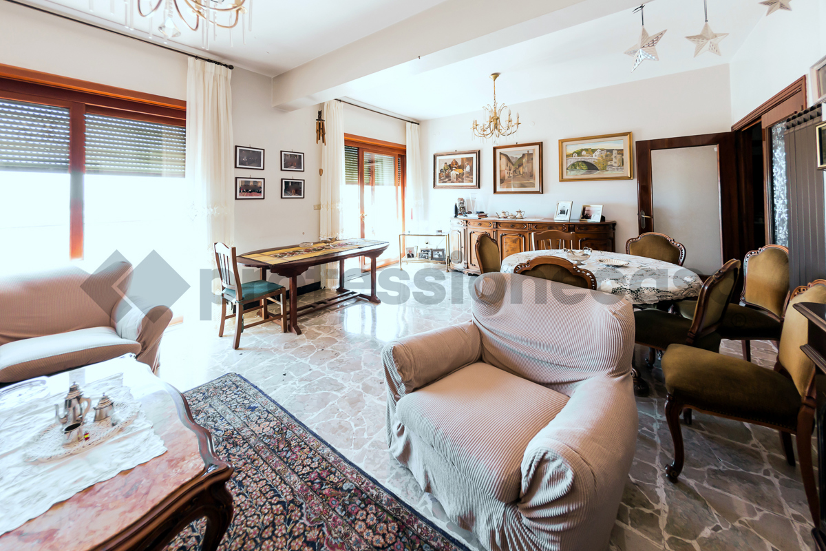 Foto 12 di 39 - Appartamento in vendita a Portici