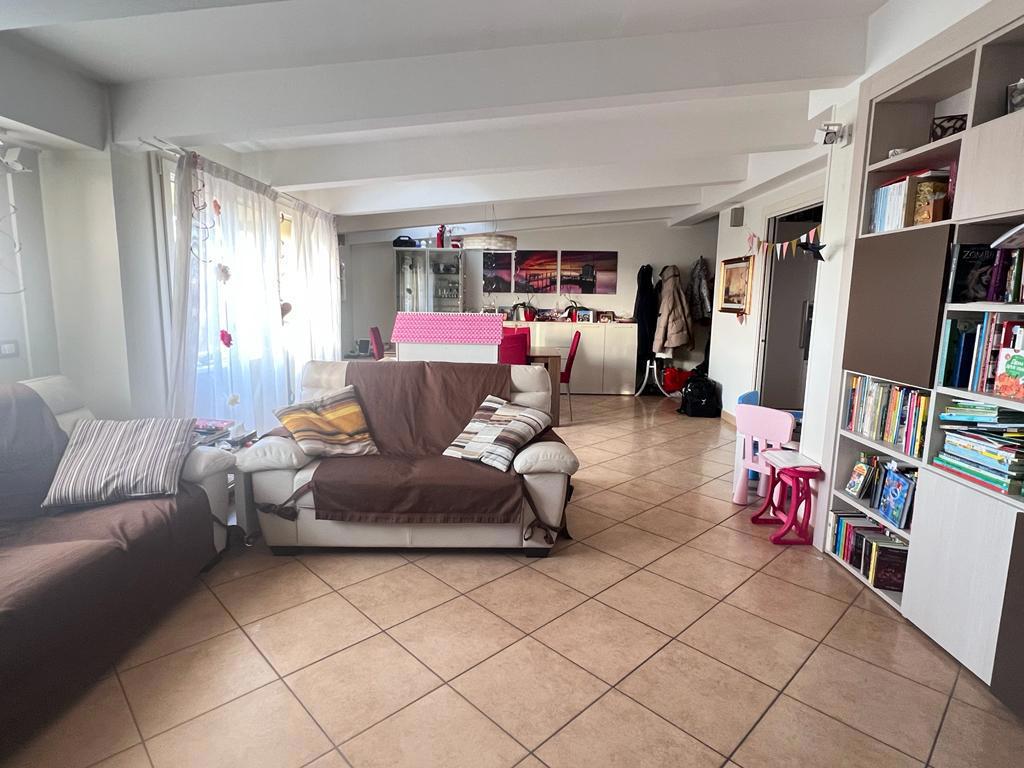 Foto 7 di 25 - Appartamento in vendita a Ravenna