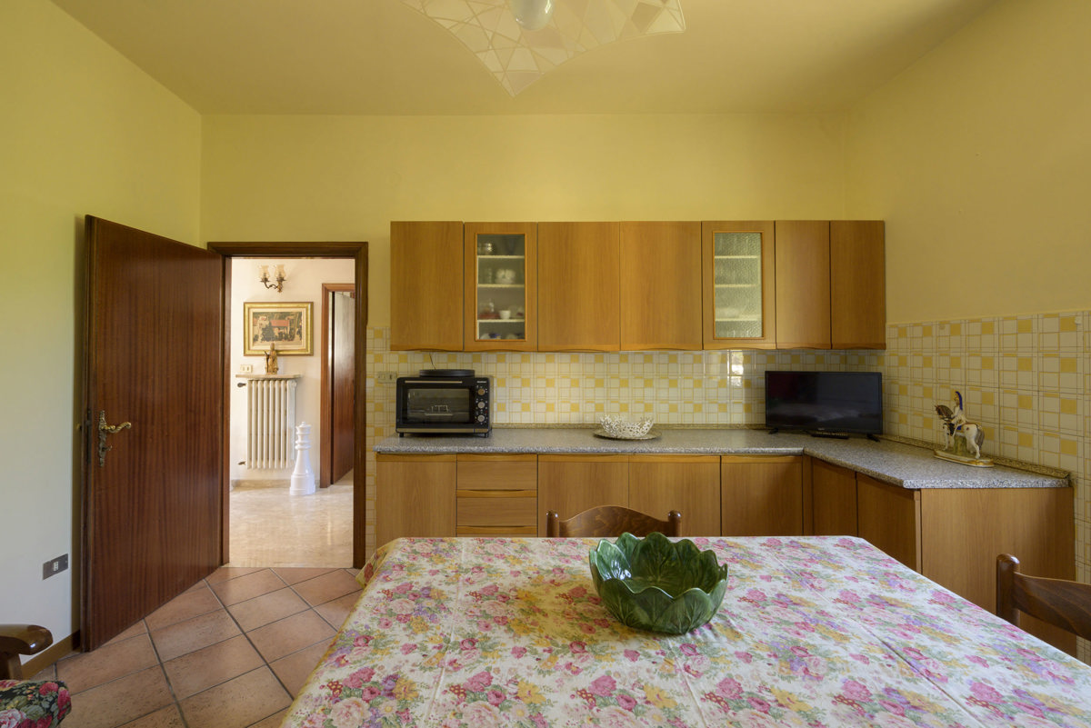Foto 16 di 21 - Casa indipendente in vendita a Gubbio